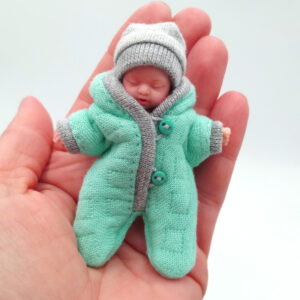 My mini baby zuru clothes for 2.5 inch 1:6 scale doll N0 doll No bed