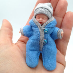 My mini baby zuru clothes for 2.5 inch 1:6 scale doll N0 doll No bed